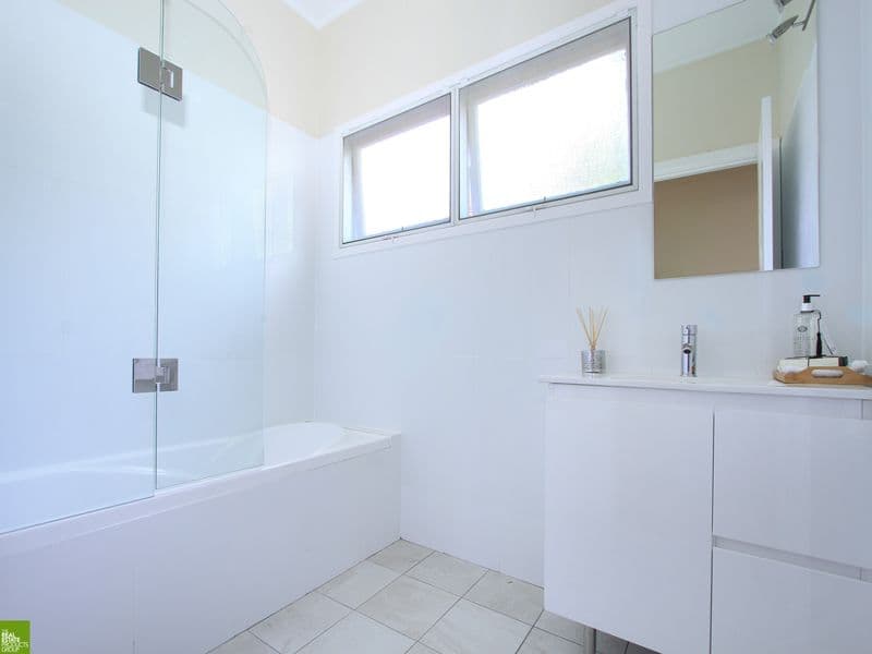 102 Beatus Street, UNANDERRA NSW 2526, Unanderra - Thumbnail 6