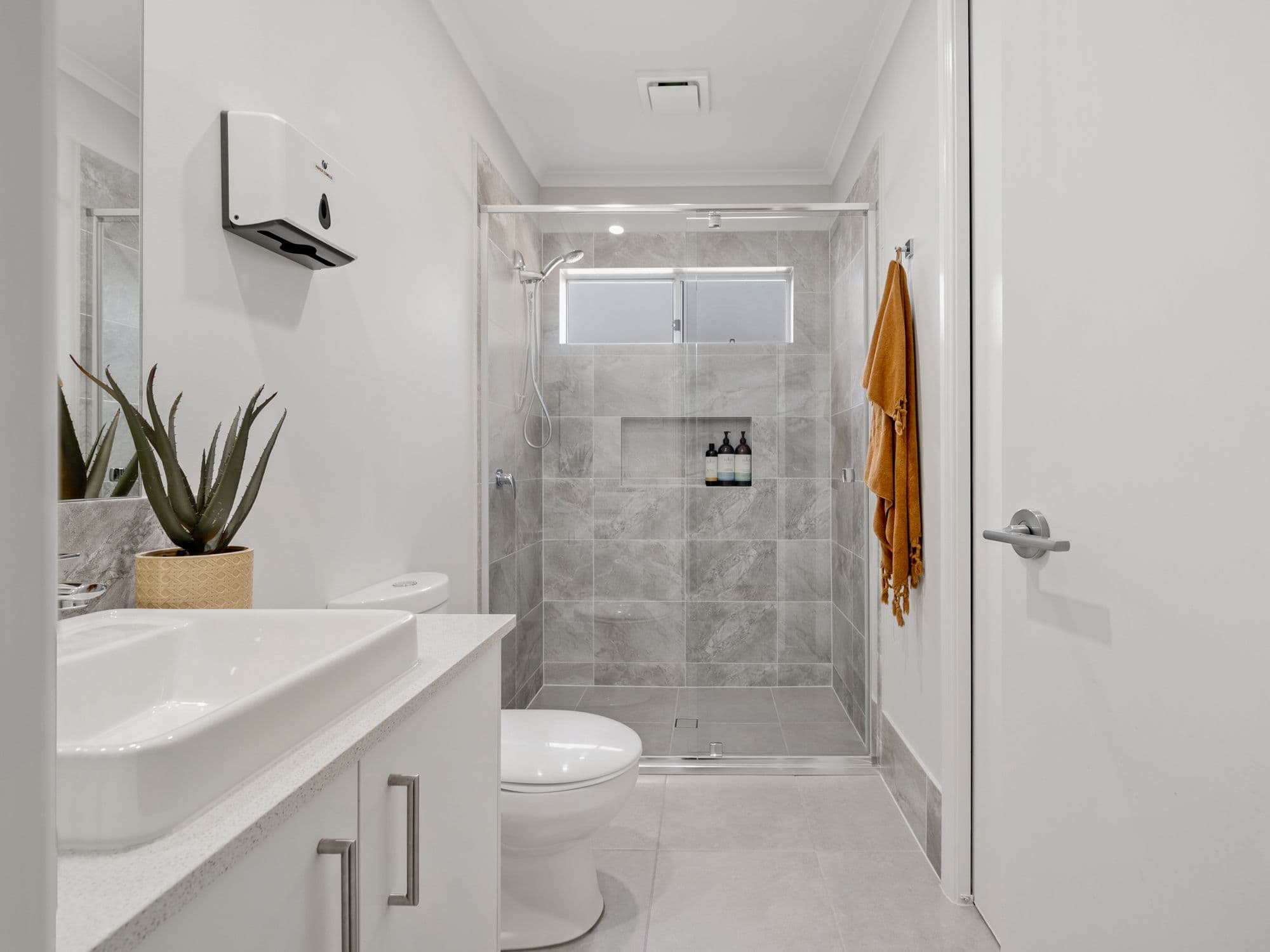 22 Bowen Circuit, GLEDSWOOD HILLS NSW 2557, Gledswood Hills - Thumbnail 7
