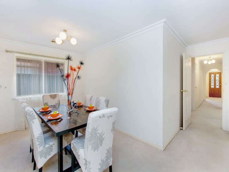 8 Burgundy Way, Glengowrie - Thumbnail 6