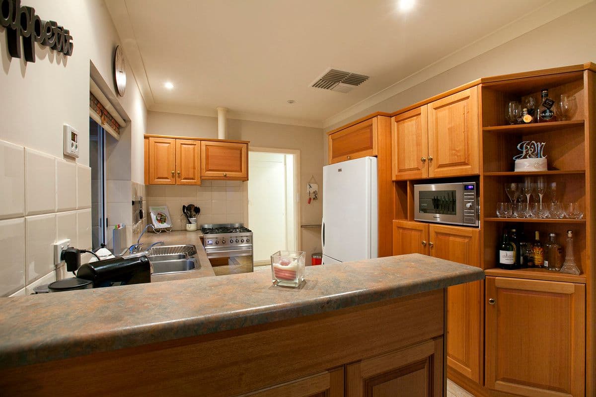 2 Shannon Rise, BANKSIA PARK SA 5091, Banksia Park - Thumbnail 4