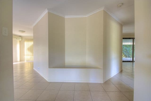 20 Krystyna Court, KARALEE QLD 4306, Karalee - Thumbnail 8