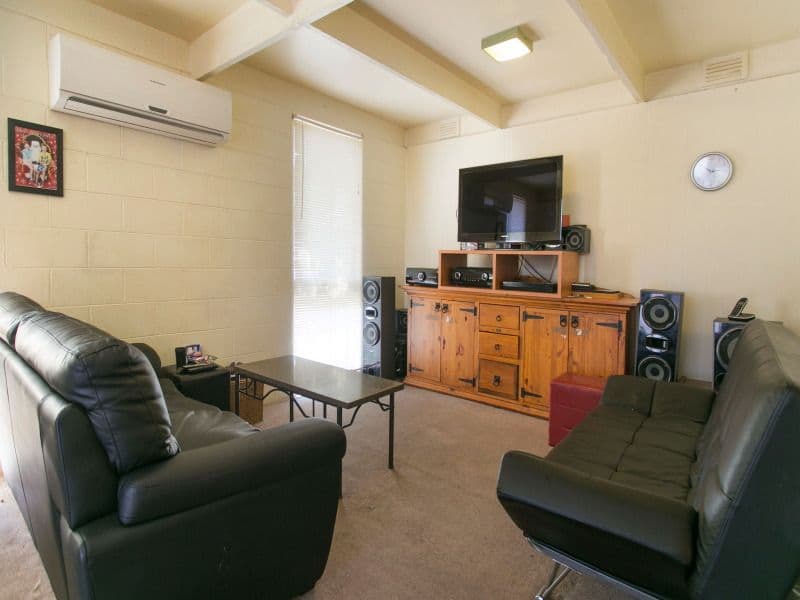 67 Frank Street, Frankston VIC 3199, Frankston - Thumbnail 3