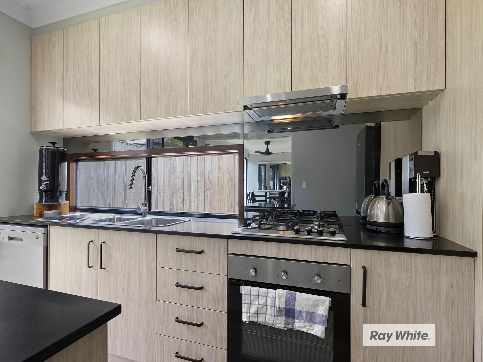9 Cromwell Court, Doolandella QLD 4077, Doolandella - Thumbnail 5