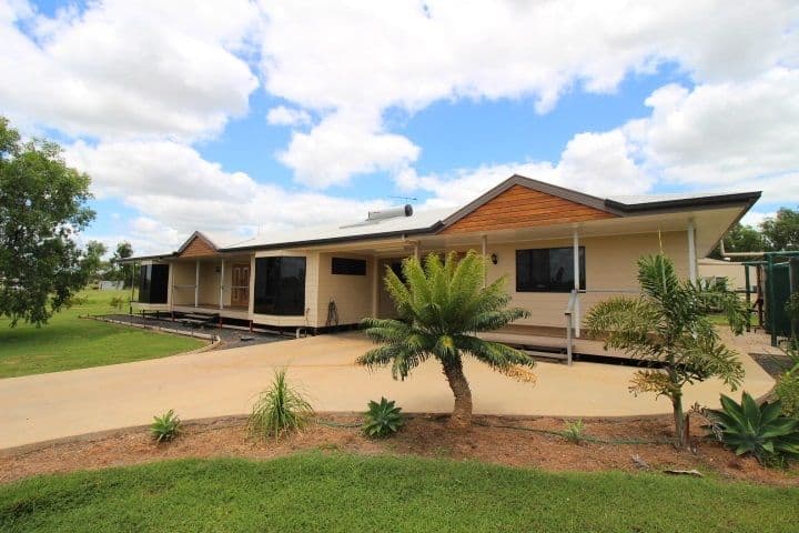 4 Kettle Street, Capella QLD 4723, Capella - Image 1