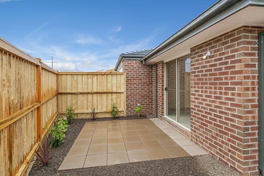23 Plush Circuit, EPPING VIC 3076, Epping - Thumbnail 3