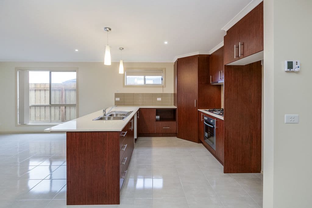 23 Plush Circuit, EPPING VIC 3076, Epping - Thumbnail 5