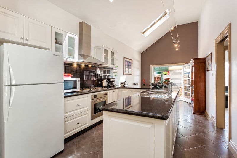 12 Frederick Street, Yarraville - Thumbnail 7