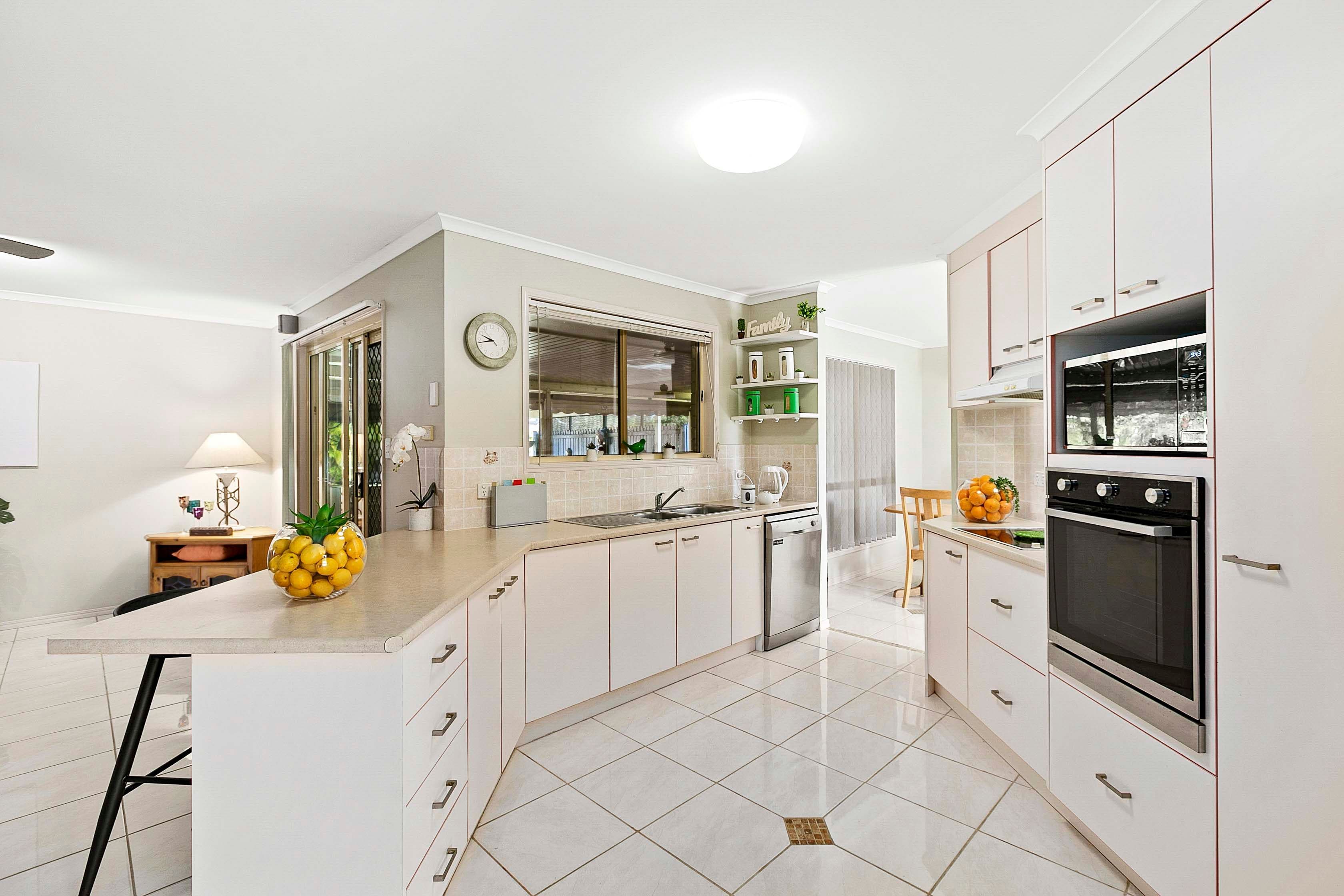 3 Magpie Court, Eli Waters QLD 4655, Eli Waters - Thumbnail 3