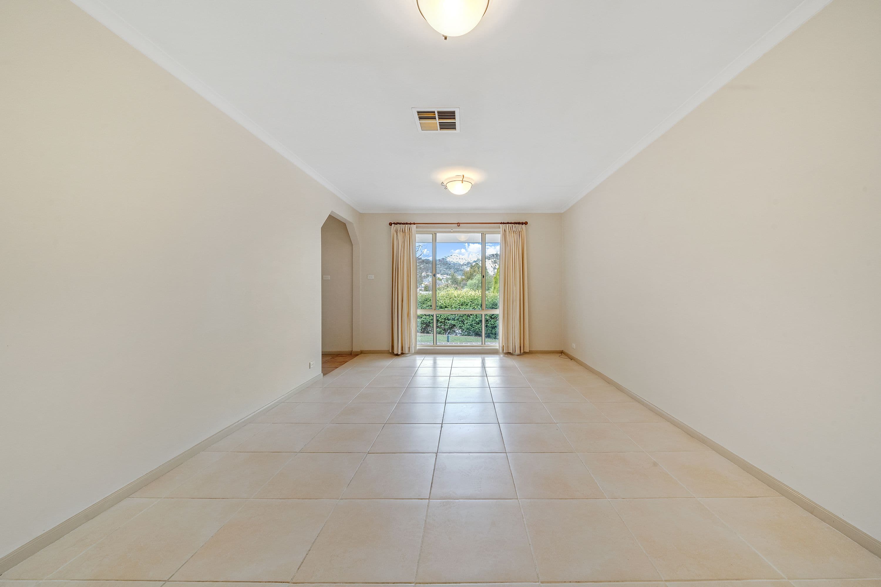 19 Templestowe Avenue, Conder ACT 2906, Conder - Thumbnail 6