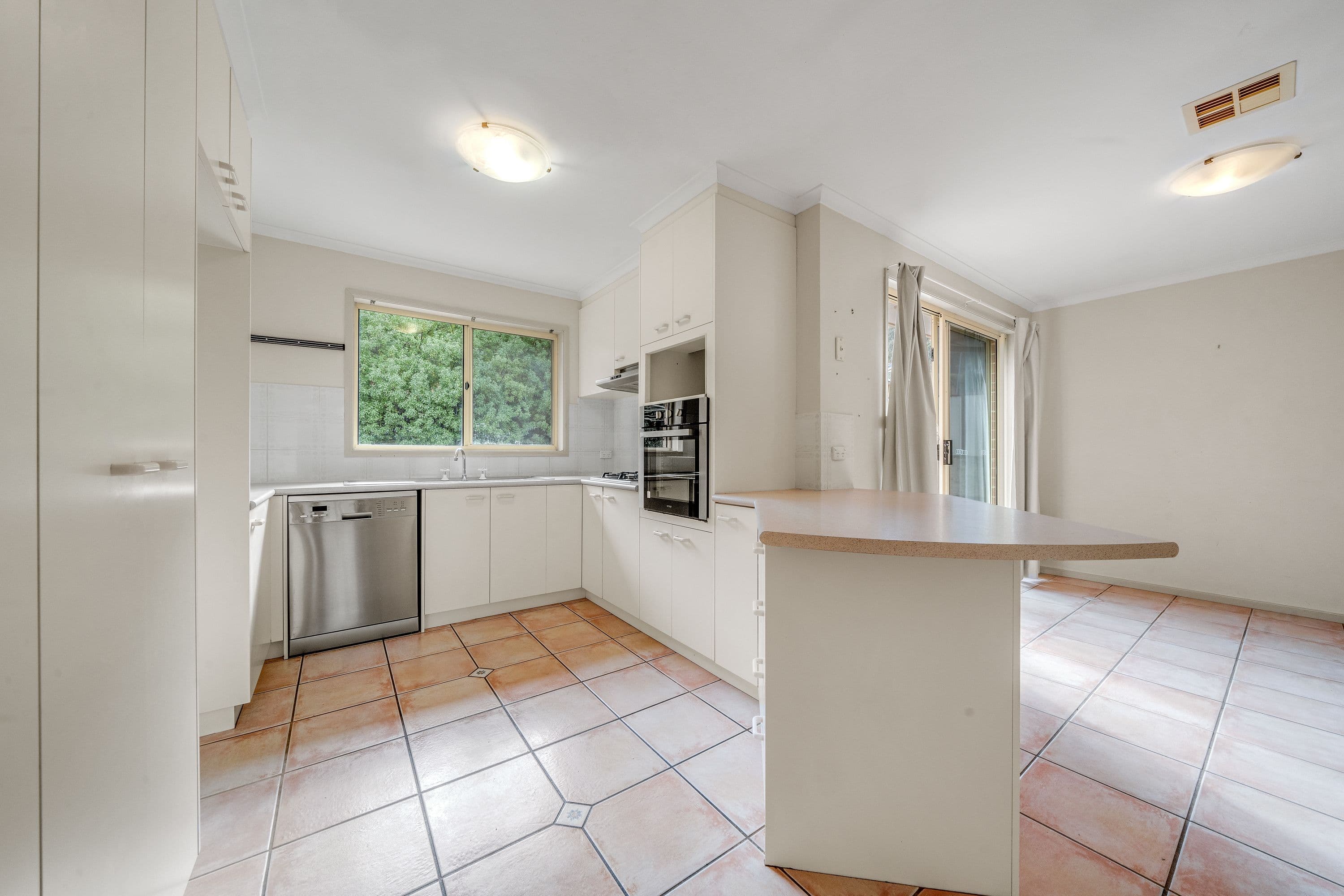 19 Templestowe Avenue, Conder ACT 2906, Conder - Thumbnail 7