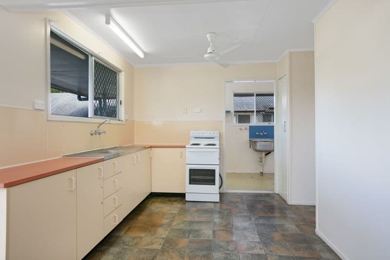 4 Millard Street, MANOORA QLD 4870, Manoora - Thumbnail 3