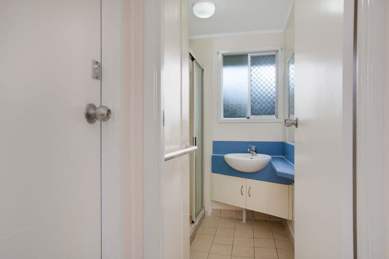 4 Millard Street, MANOORA QLD 4870, Manoora - Thumbnail 7