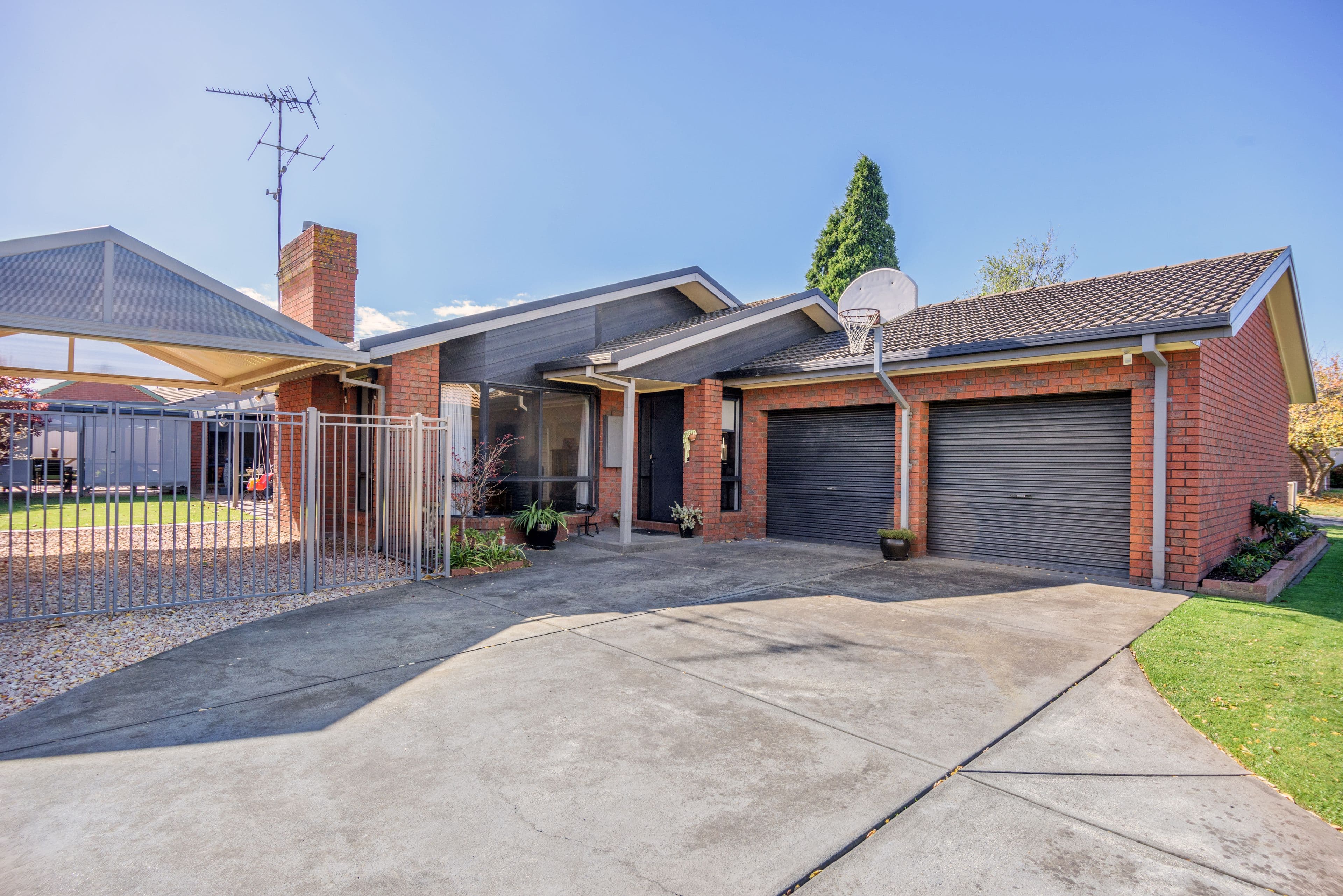 2 Links Court, Invermay Park VIC 3350, Invermay Park - Image 1