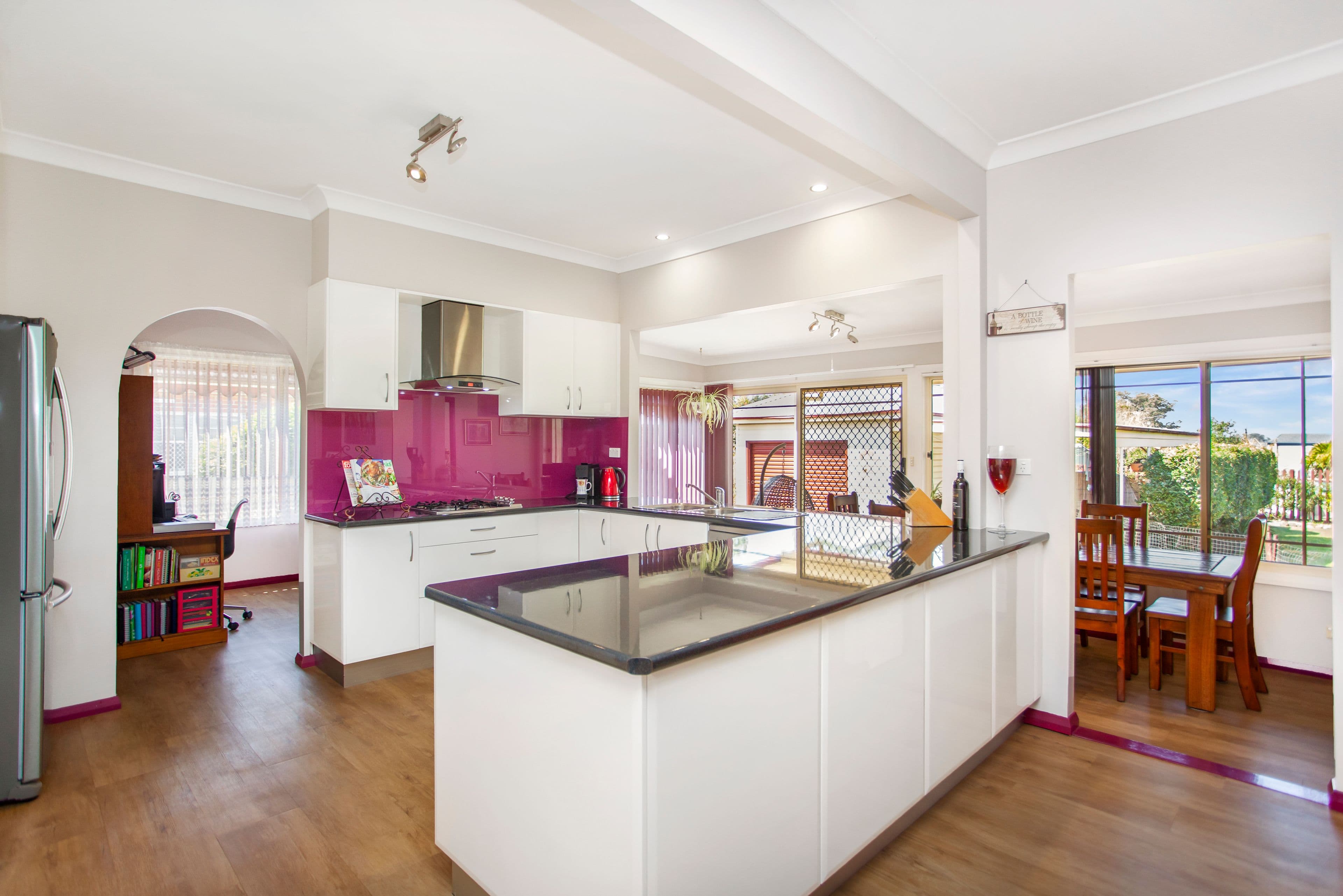 49 Oxley Street, Taree - Thumbnail 2