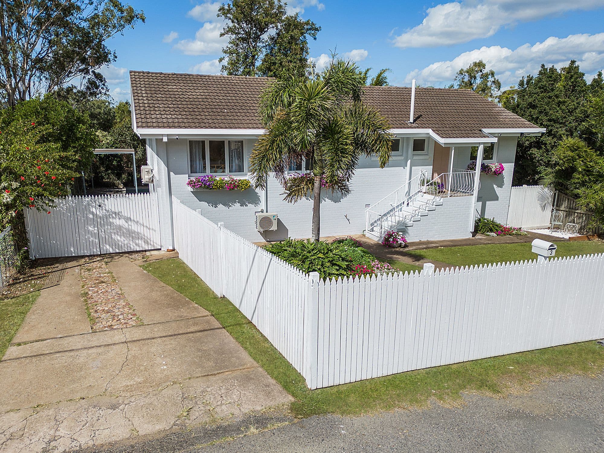 3 Cuffes Lane, North Ipswich QLD 4305, North Ipswich - Thumbnail 2