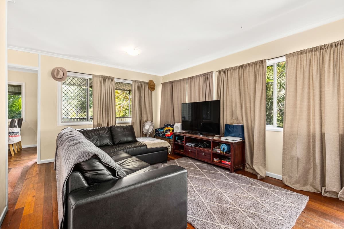 55 Summer Street, DECEPTION BAY, Deception Bay - Thumbnail 3
