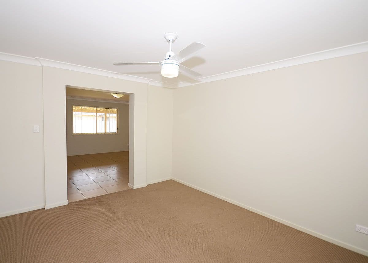 10 Steel Street, Nikenbah QLD 4655, Nikenbah - Thumbnail 8
