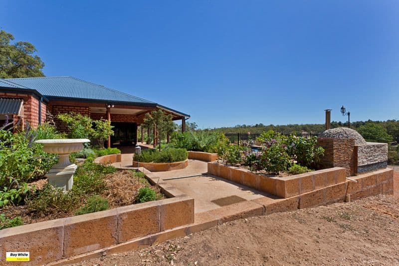 44 Carmel Road, CARMEL WA 6076, Carmel - Thumbnail 3