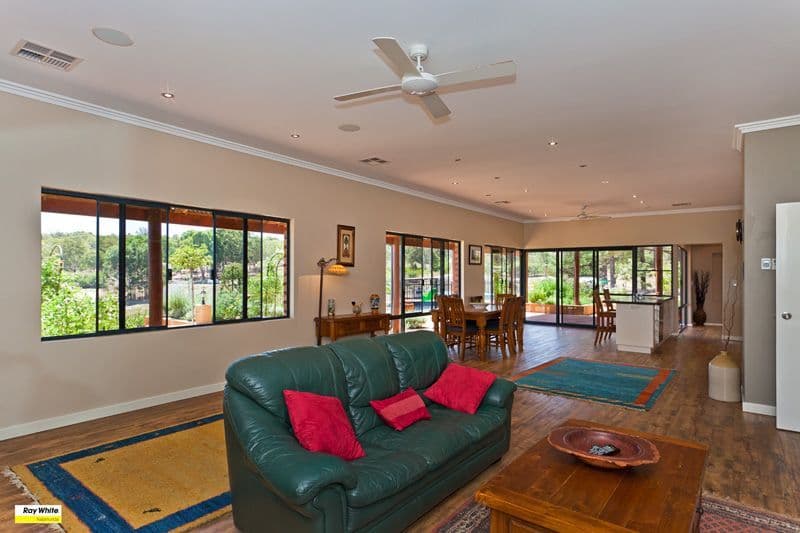 44 Carmel Road, CARMEL WA 6076, Carmel - Thumbnail 5