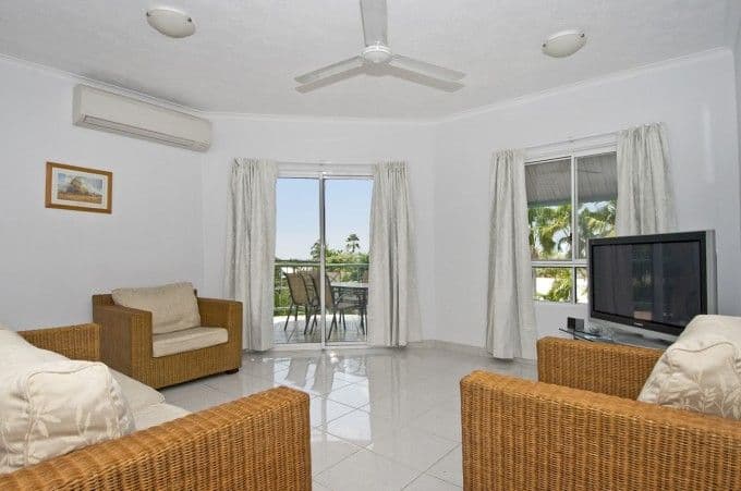 12 Debbie Way, Nerang, QLD, 4211, Nerang - Thumbnail 7