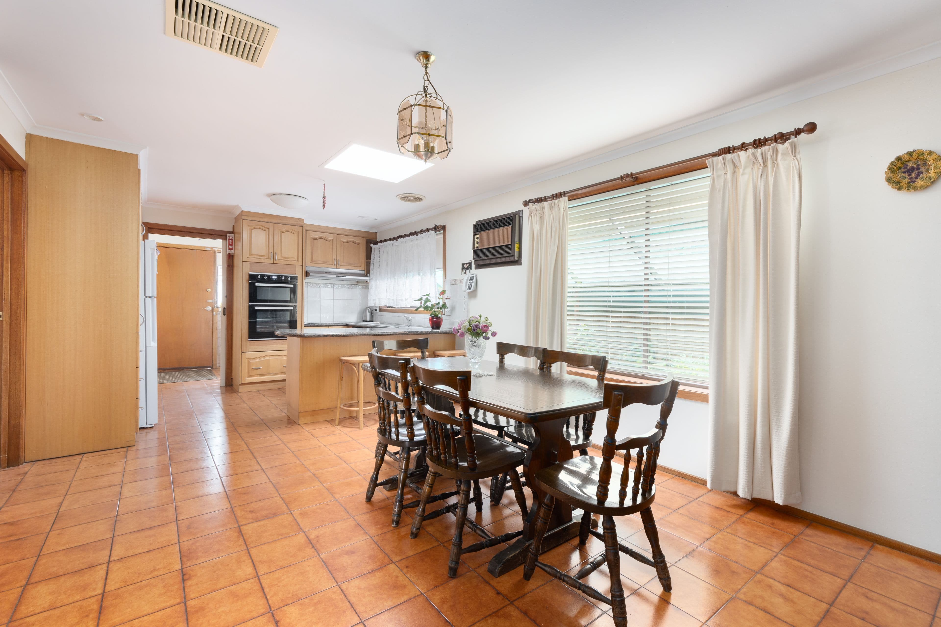 66 Cameron Avenue, Altona Meadows VIC 3028, Altona Meadows - Thumbnail 5