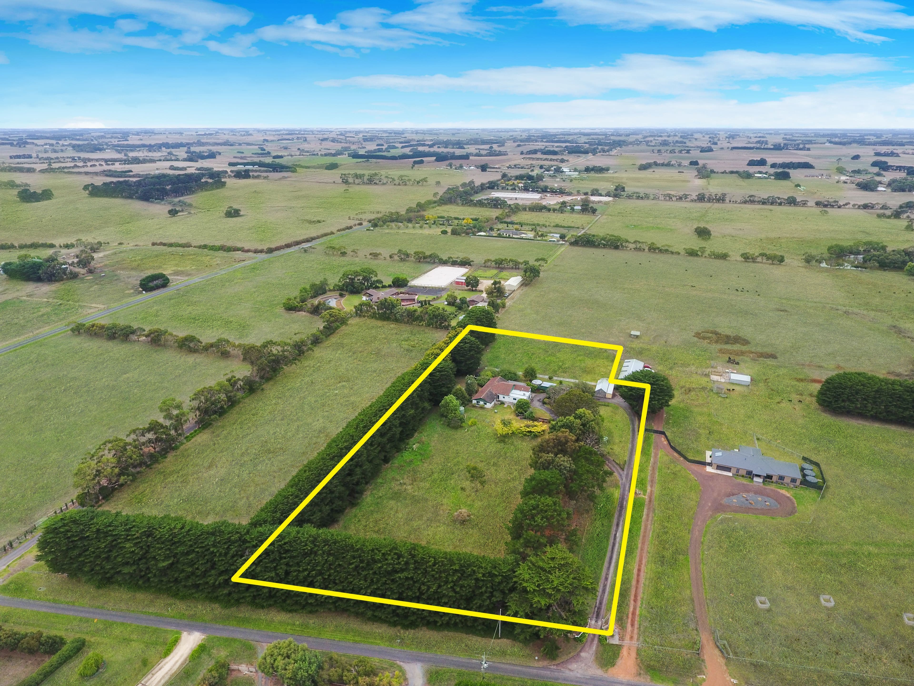 39 Philmore Road, Bushfield VIC 3281, Bushfield - Thumbnail 3