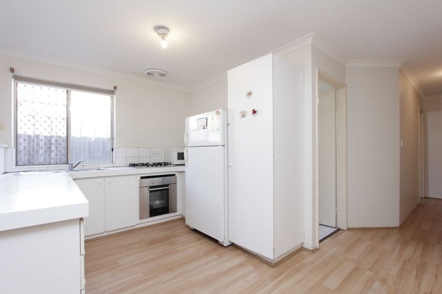 321 Belmont Avenue, CLOVERDALE WA 6105, Cloverdale - Thumbnail 2