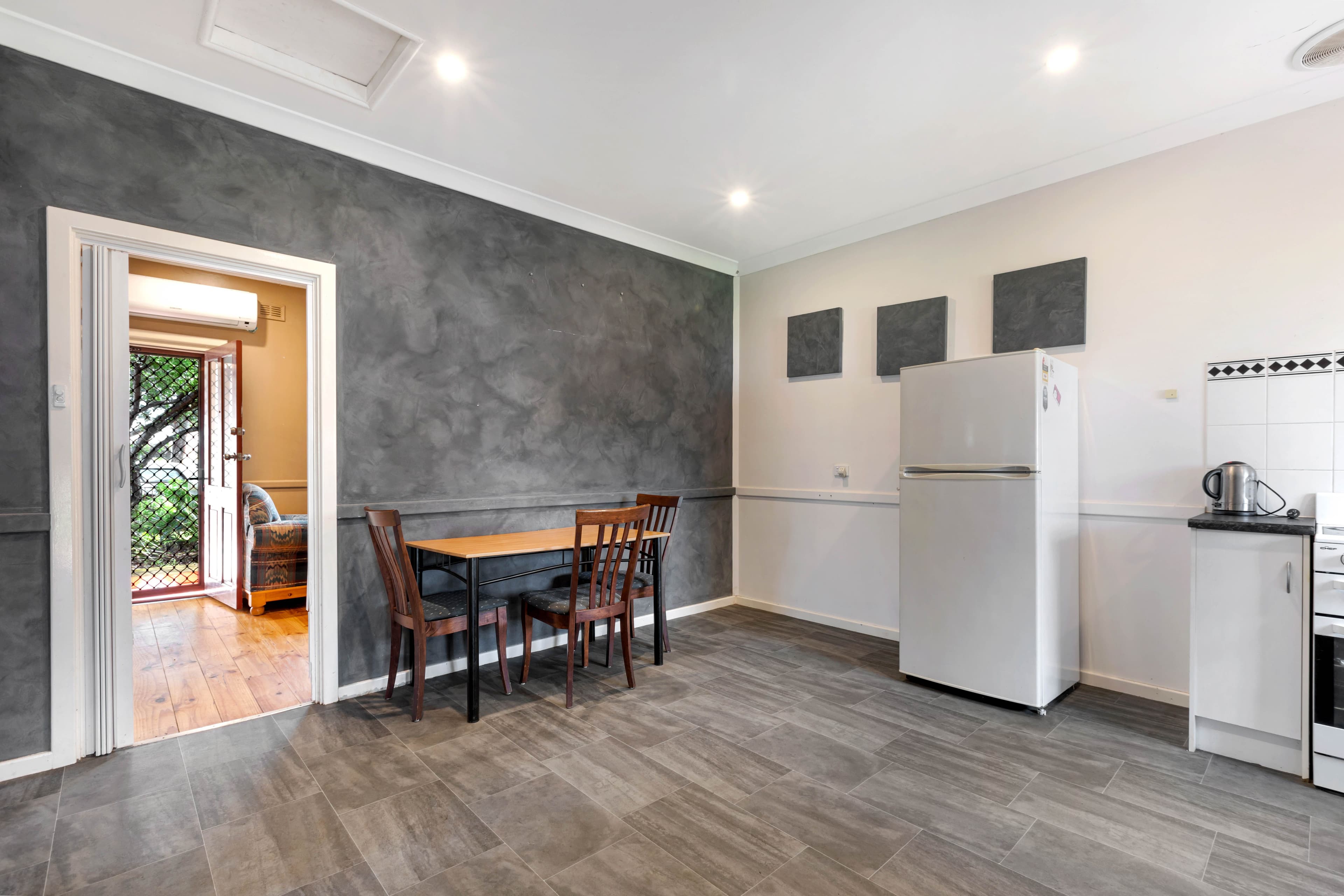 8 Tisbury Street, Elizabeth North SA 5113, Elizabeth North - Thumbnail 4