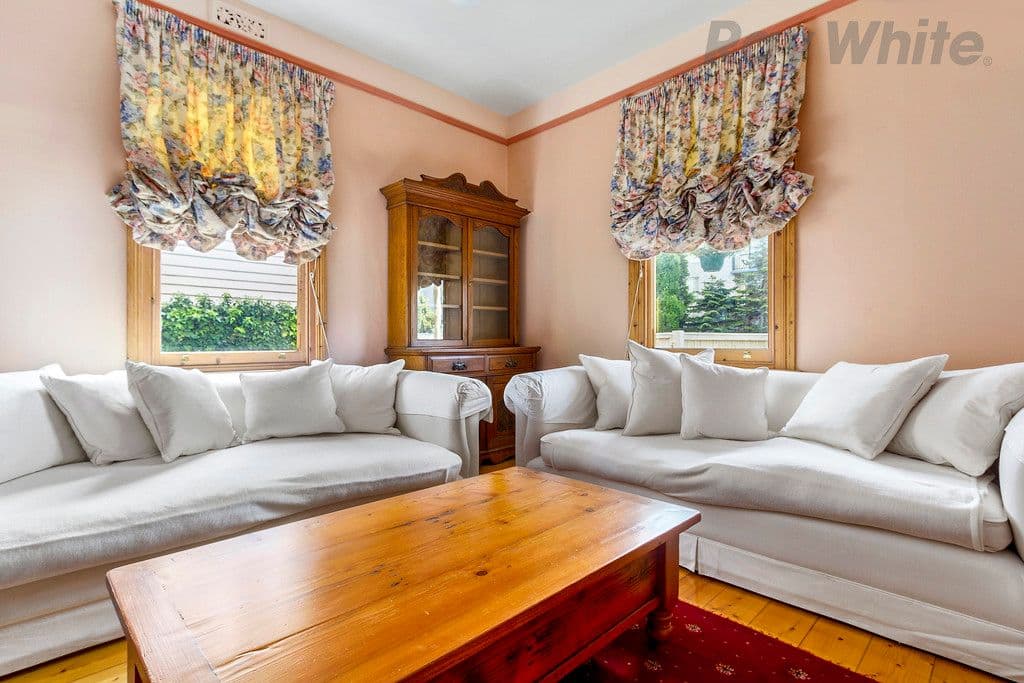 34 Regent Street, Sandy Bay TAS 7005, Sandy Bay - Thumbnail 2