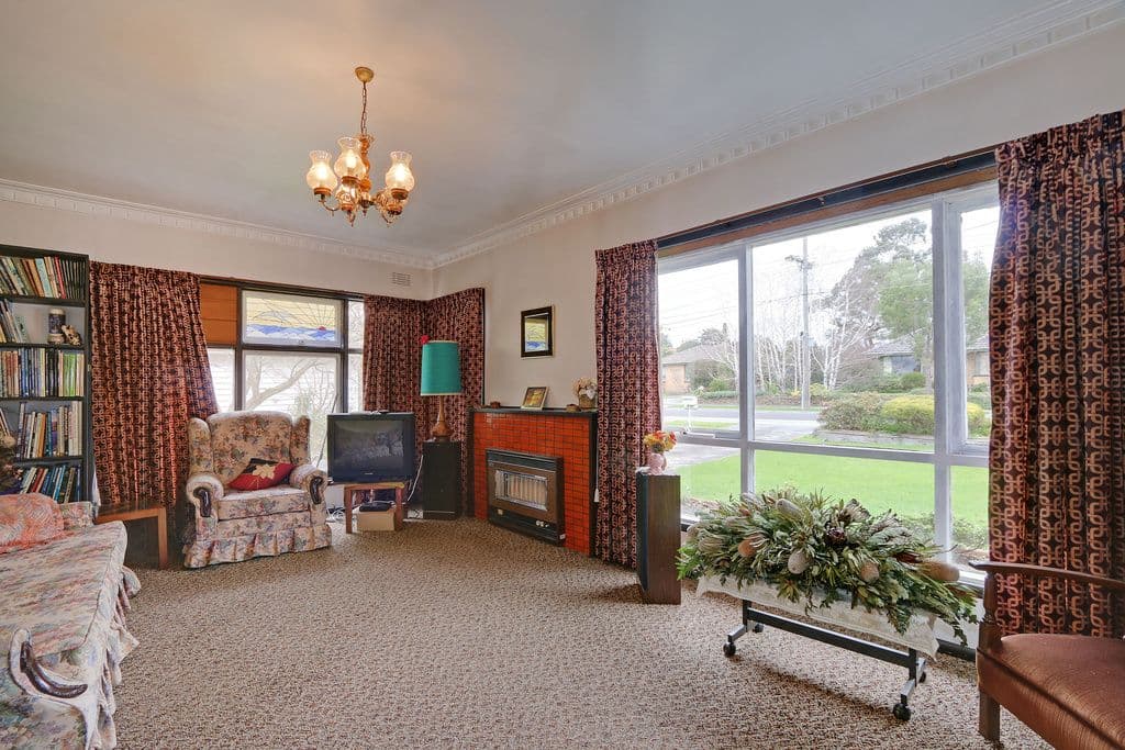 9 Sinclair Road, BAYSWATER VIC 3153, Bayswater - Thumbnail 2