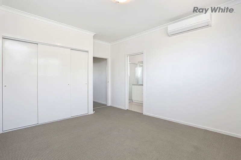 79 Hemsley Promenade, Point Cook VIC 3030, Point Cook - Thumbnail 5
