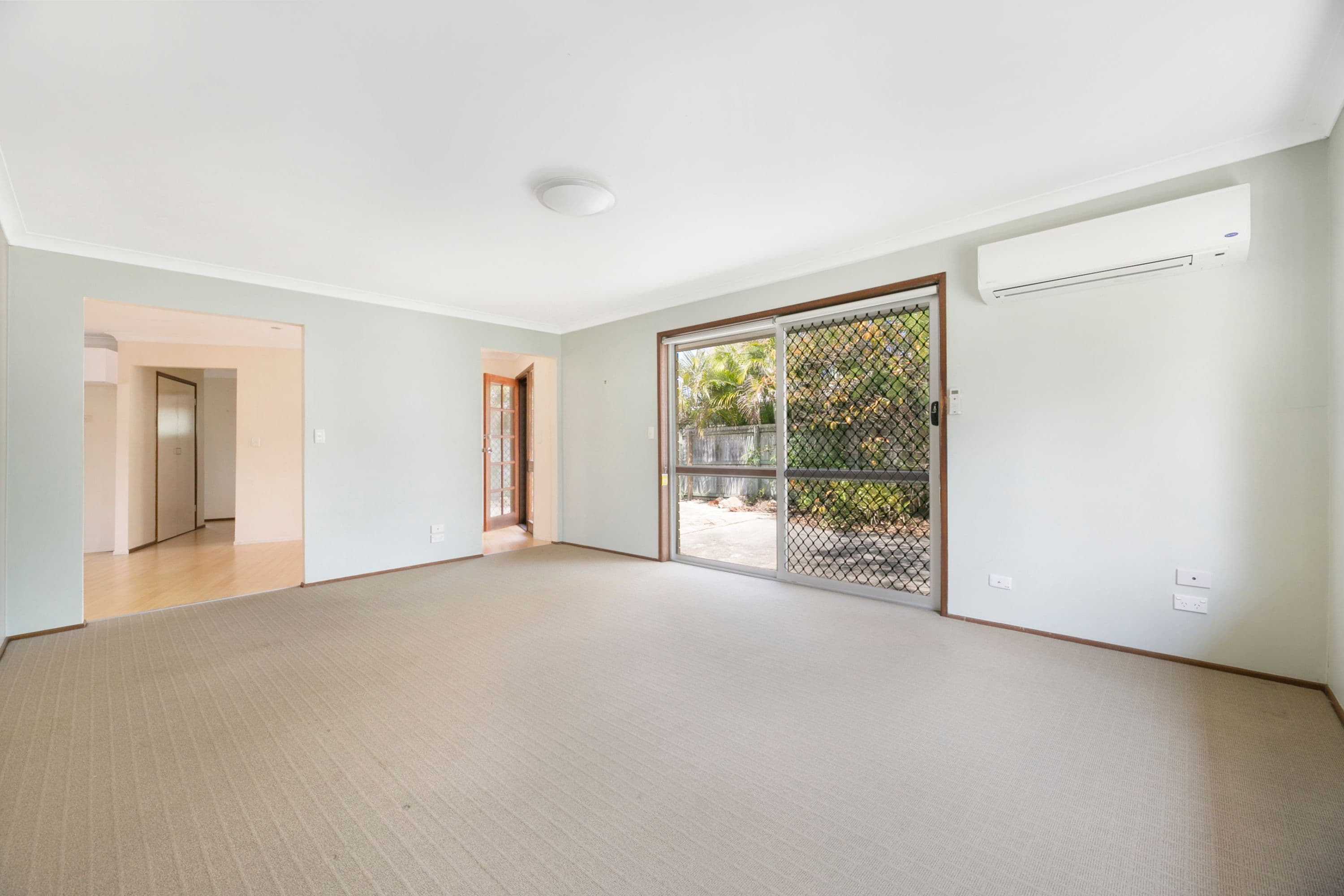 57 Alec Avenue, Mermaid Waters QLD 4218, Mermaid Waters - Thumbnail 3