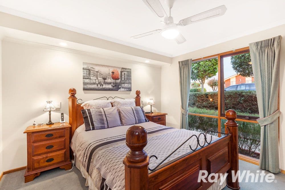 4 Friendship Avenue, Mill Park VIC 3082, Mill Park - Thumbnail 5