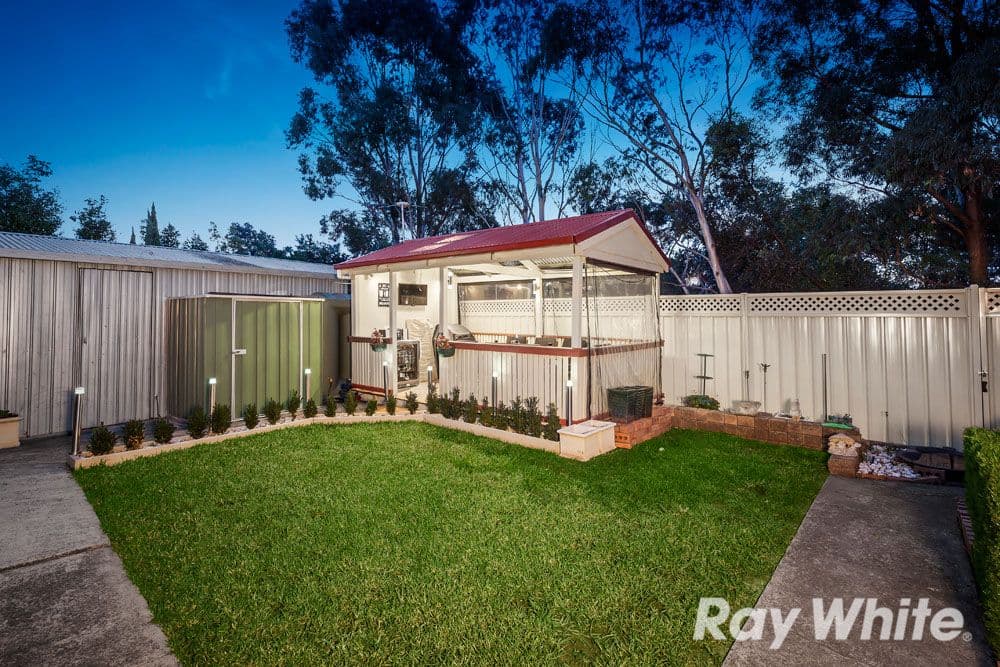 4 Friendship Avenue, Mill Park VIC 3082, Mill Park - Thumbnail 7