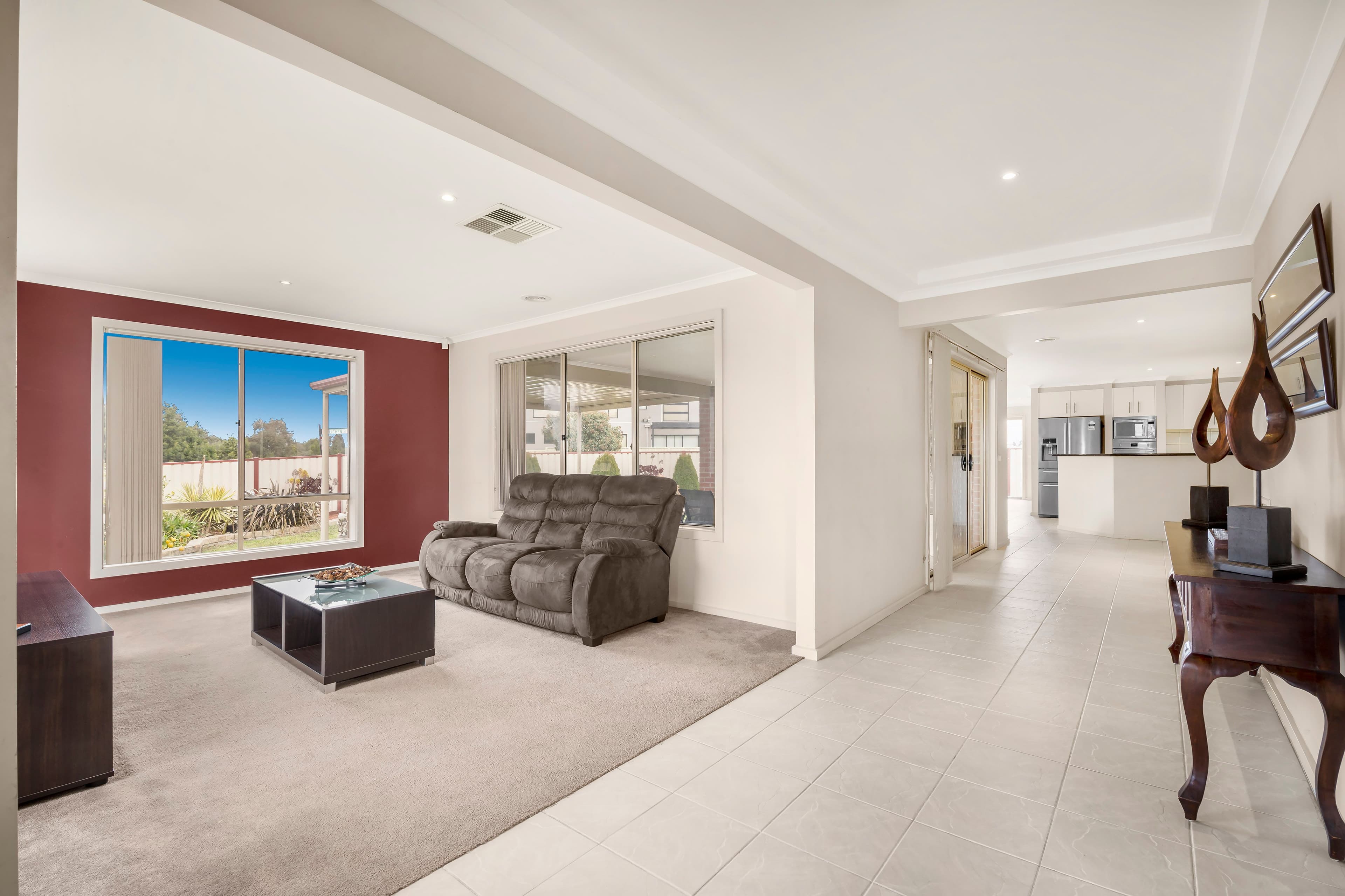 17 Cottage Boulevard, Epping VIC 3076, Epping - Thumbnail 2