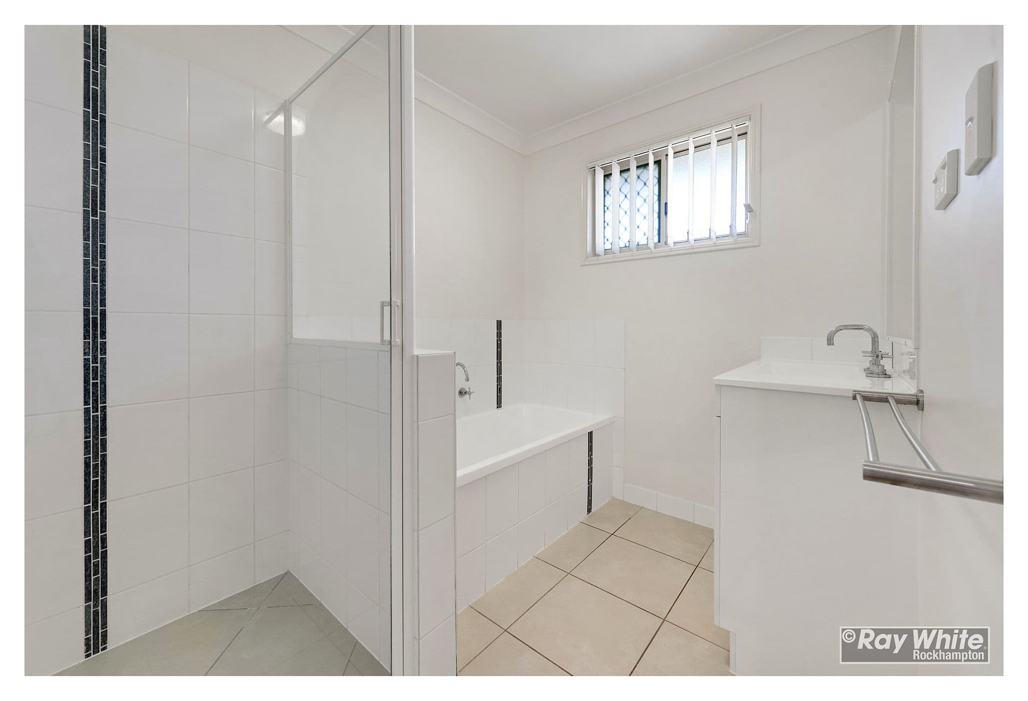 9 Perkins Court, Gracemere QLD 4702, Gracemere - Thumbnail 5