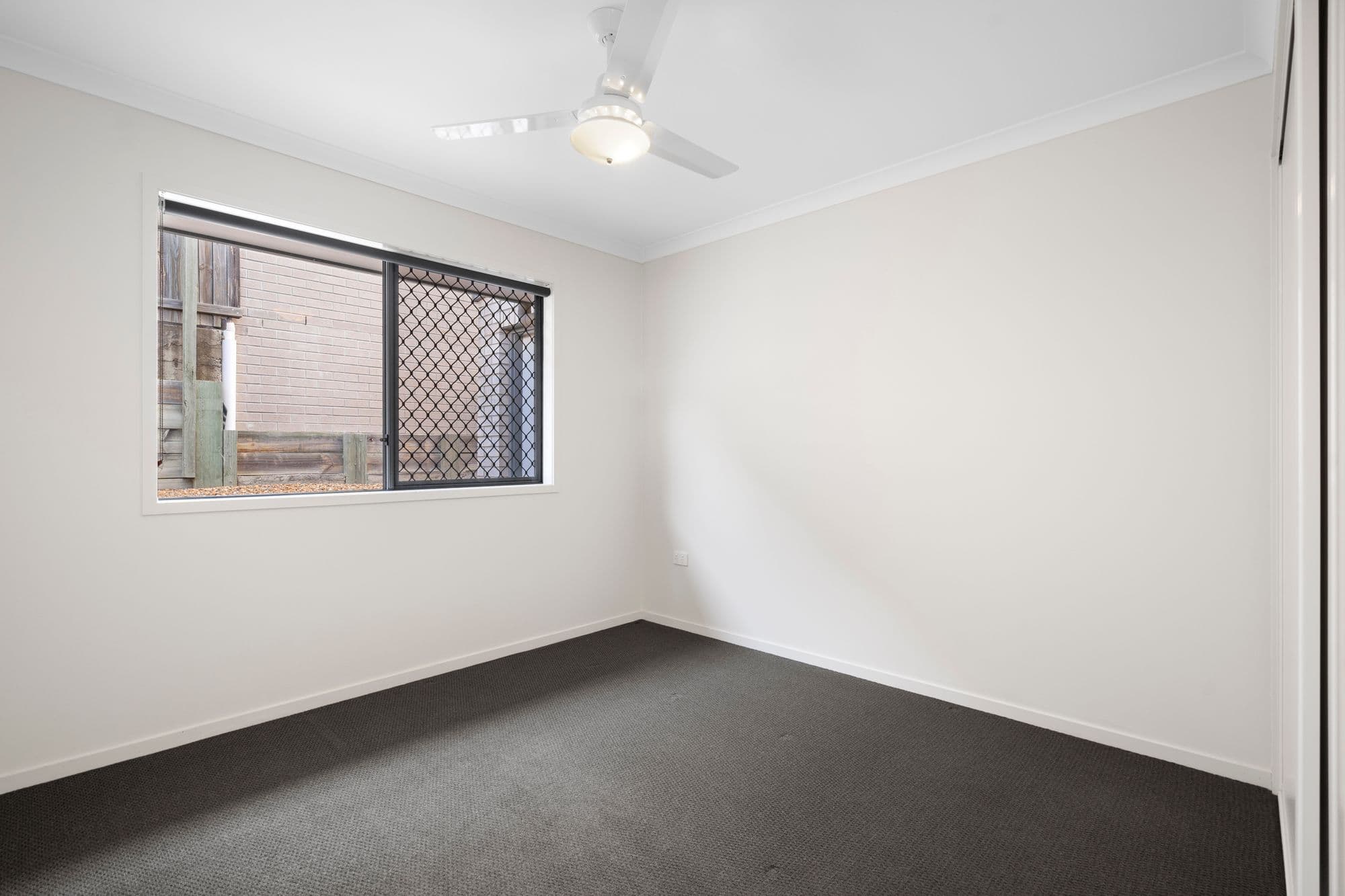 12 Falcon Street, Redbank Plains QLD 4301, Redbank Plains - Thumbnail 4