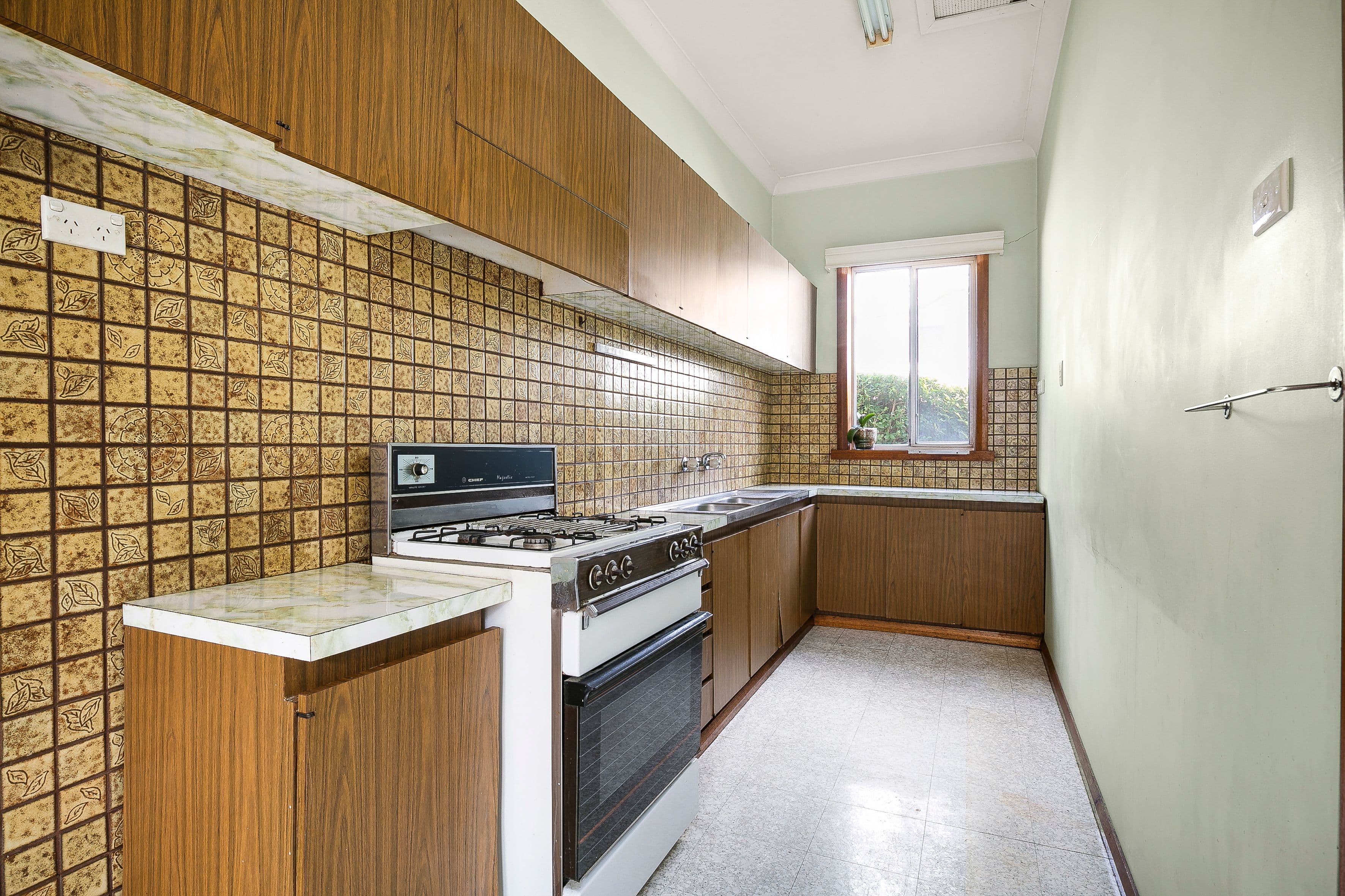 18 Greenwood Street, Pascoe Vale South VIC 3044, Pascoe Vale South - Thumbnail 6