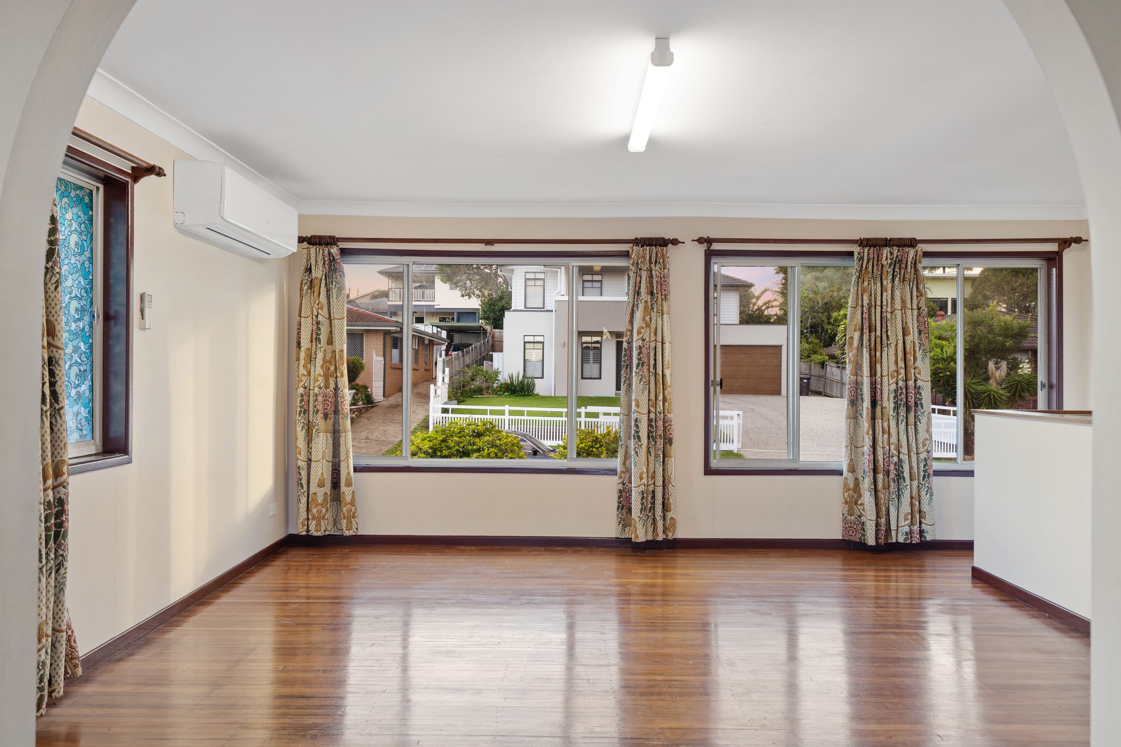 9 Bramwell Street, Eight Mile Plains QLD 4113, Eight Mile Plains - Thumbnail 5