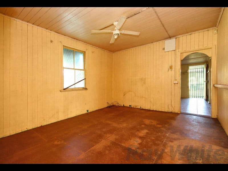 15 Vale Street, Bundamba QLD 4304, Bundamba - Thumbnail 6