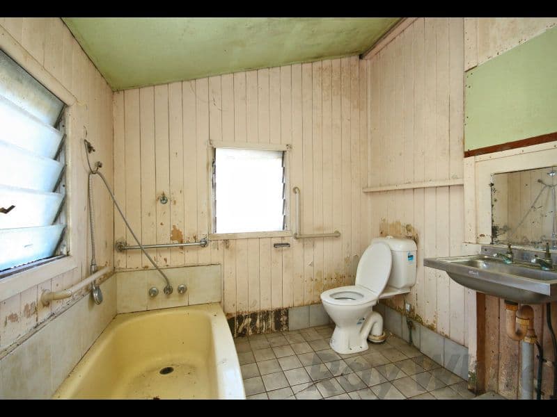 15 Vale Street, Bundamba QLD 4304, Bundamba - Thumbnail 8