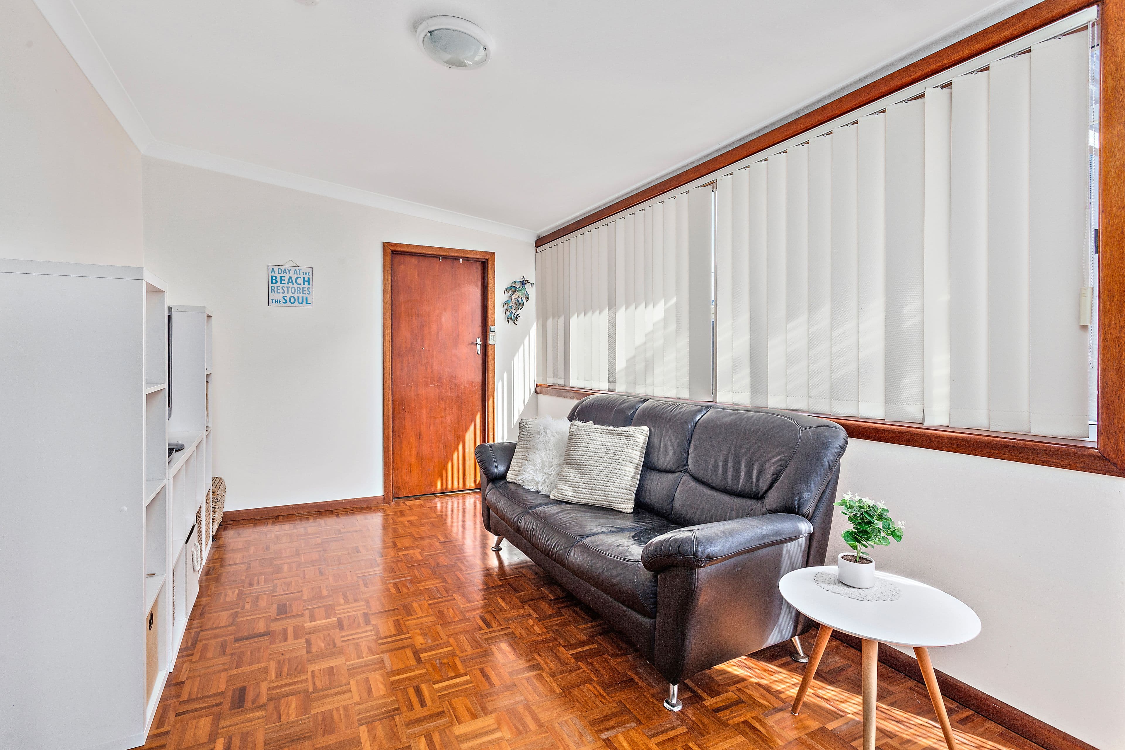 7 Yathong Road, Caringbah - Thumbnail 6
