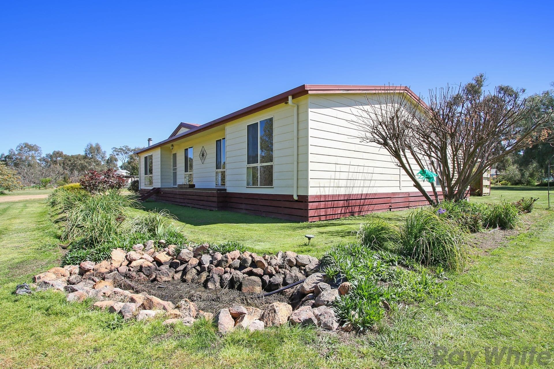 13 Sargeant Street, Thoona VIC 3726, Thoona - Thumbnail 2