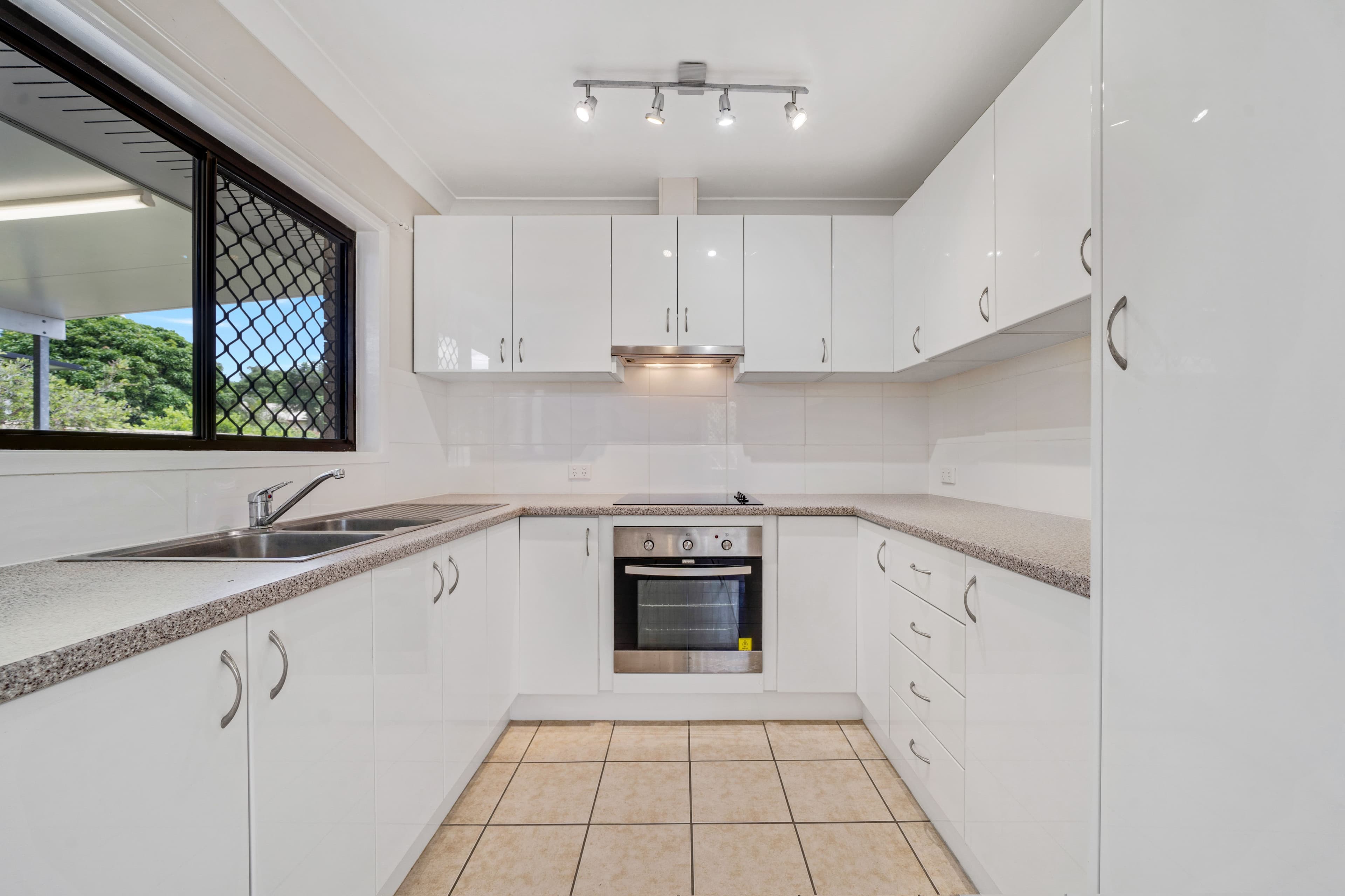 47 Lamorna Street, Rochedale South QLD 4123, Rochedale South - Thumbnail 4