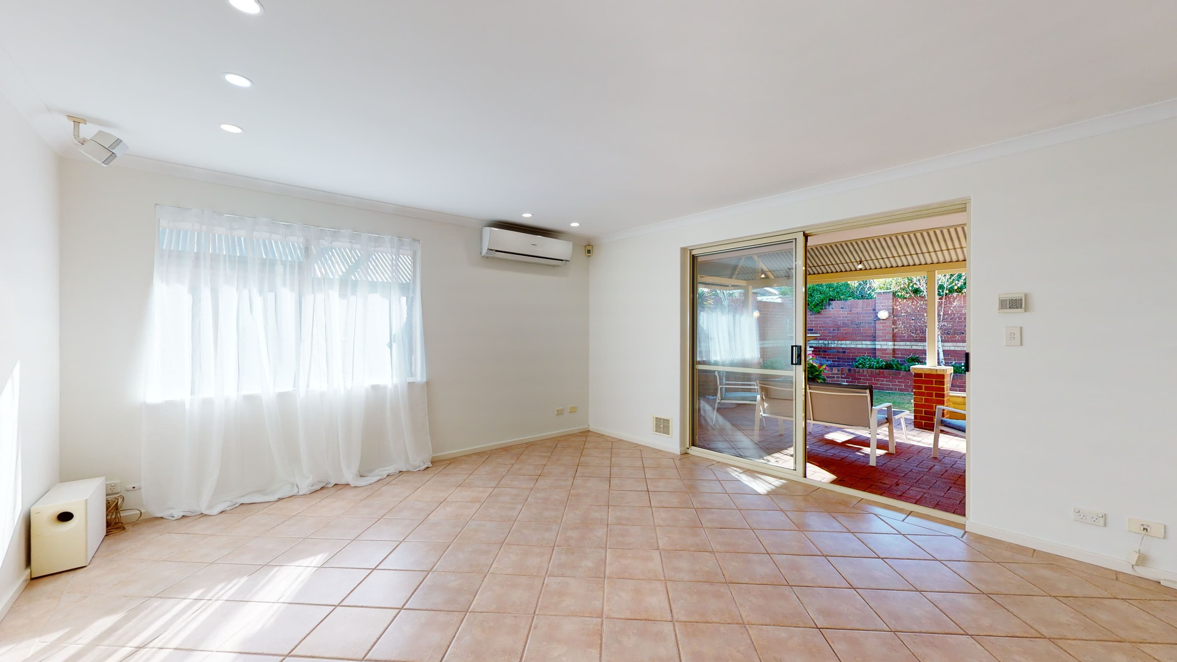 10 Davilak Street, Como WA 6152, Como - Thumbnail 7