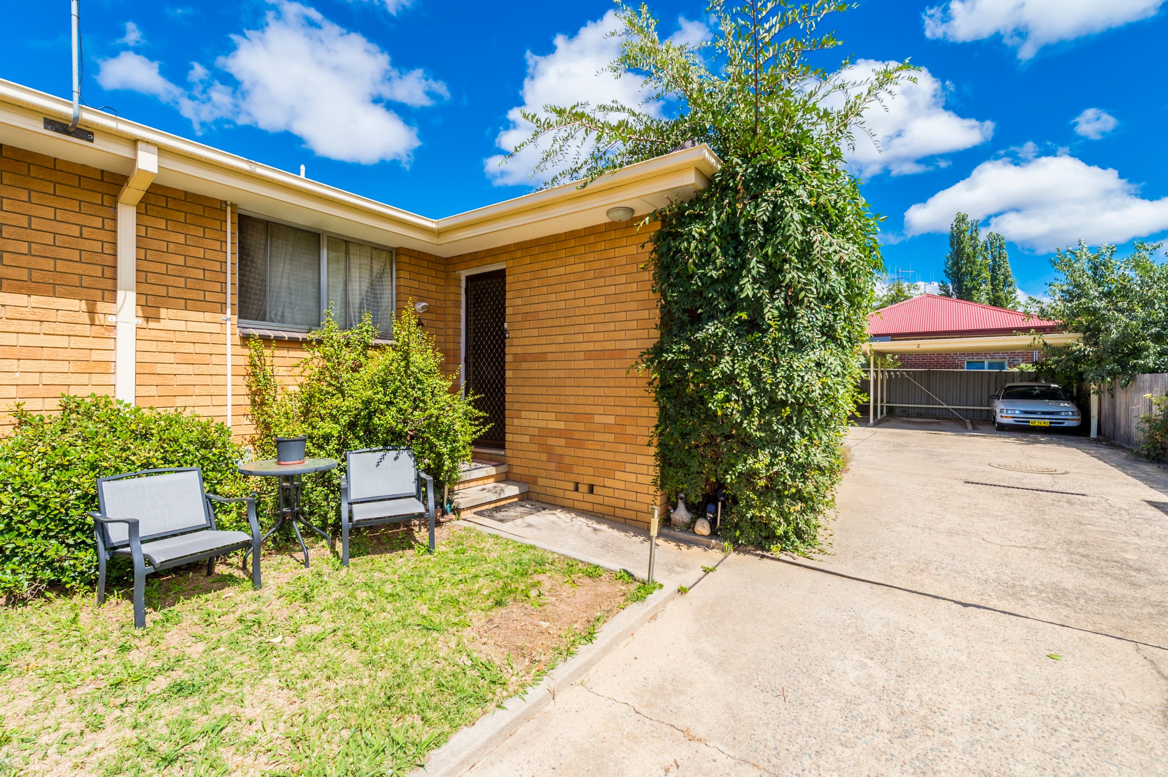 17 Broughton Place, Queanbeyan NSW 2620, Queanbeyan - Image 1
