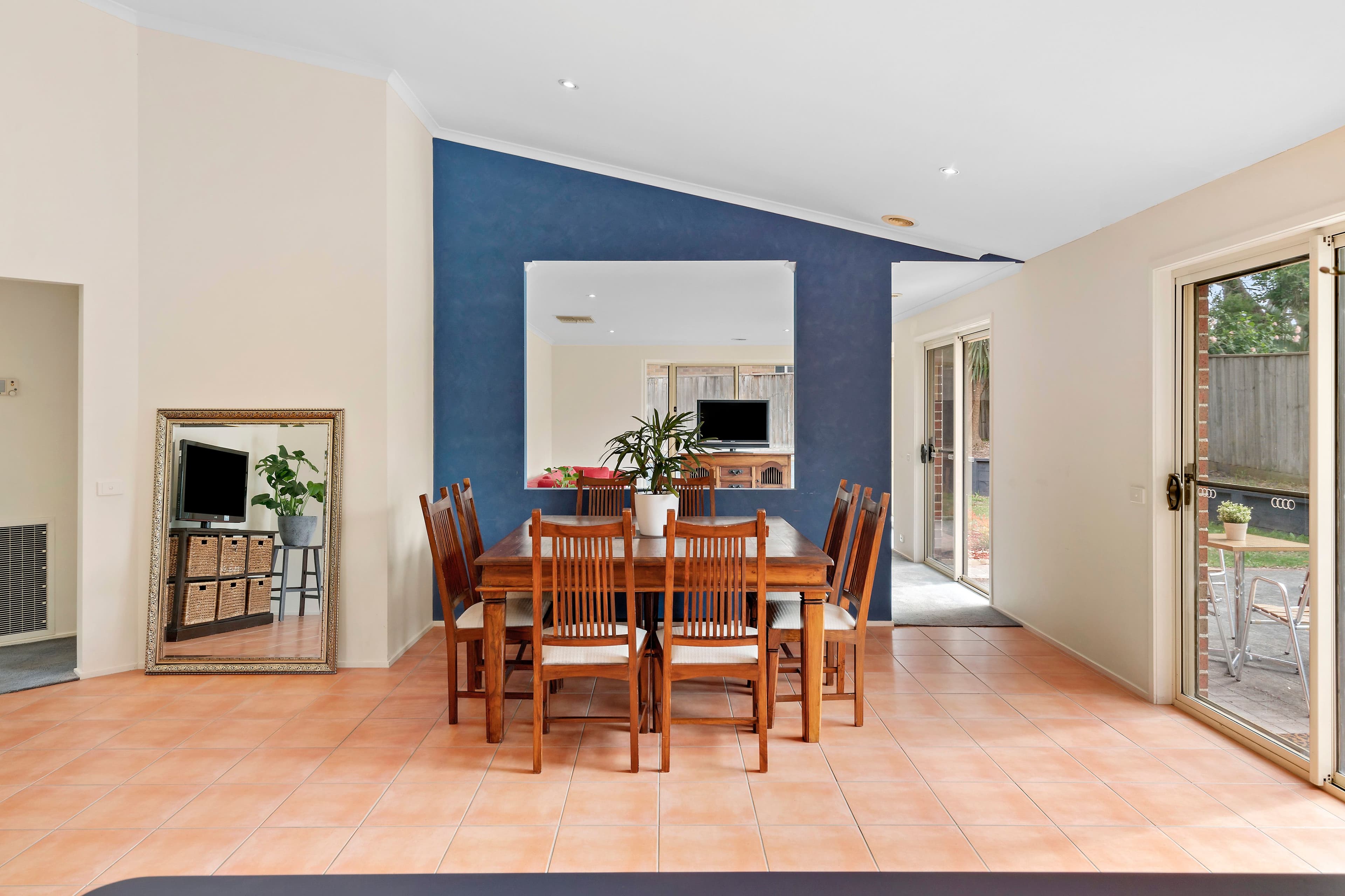 38 Manorwoods Drive, Frankston VIC 3199, Frankston - Thumbnail 4