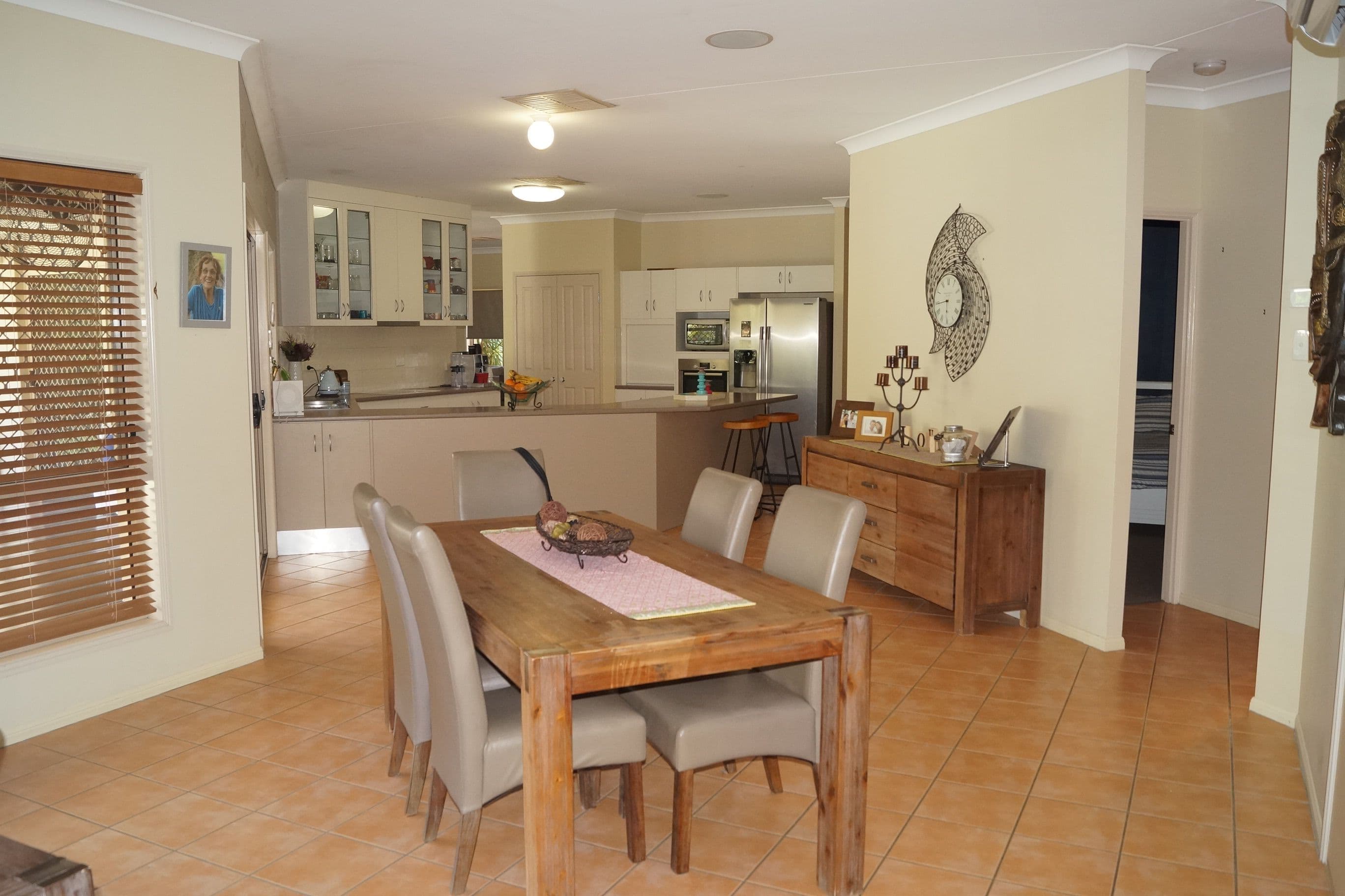 25 Whitchurch Road, Emerald QLD 4720, Emerald - Thumbnail 4