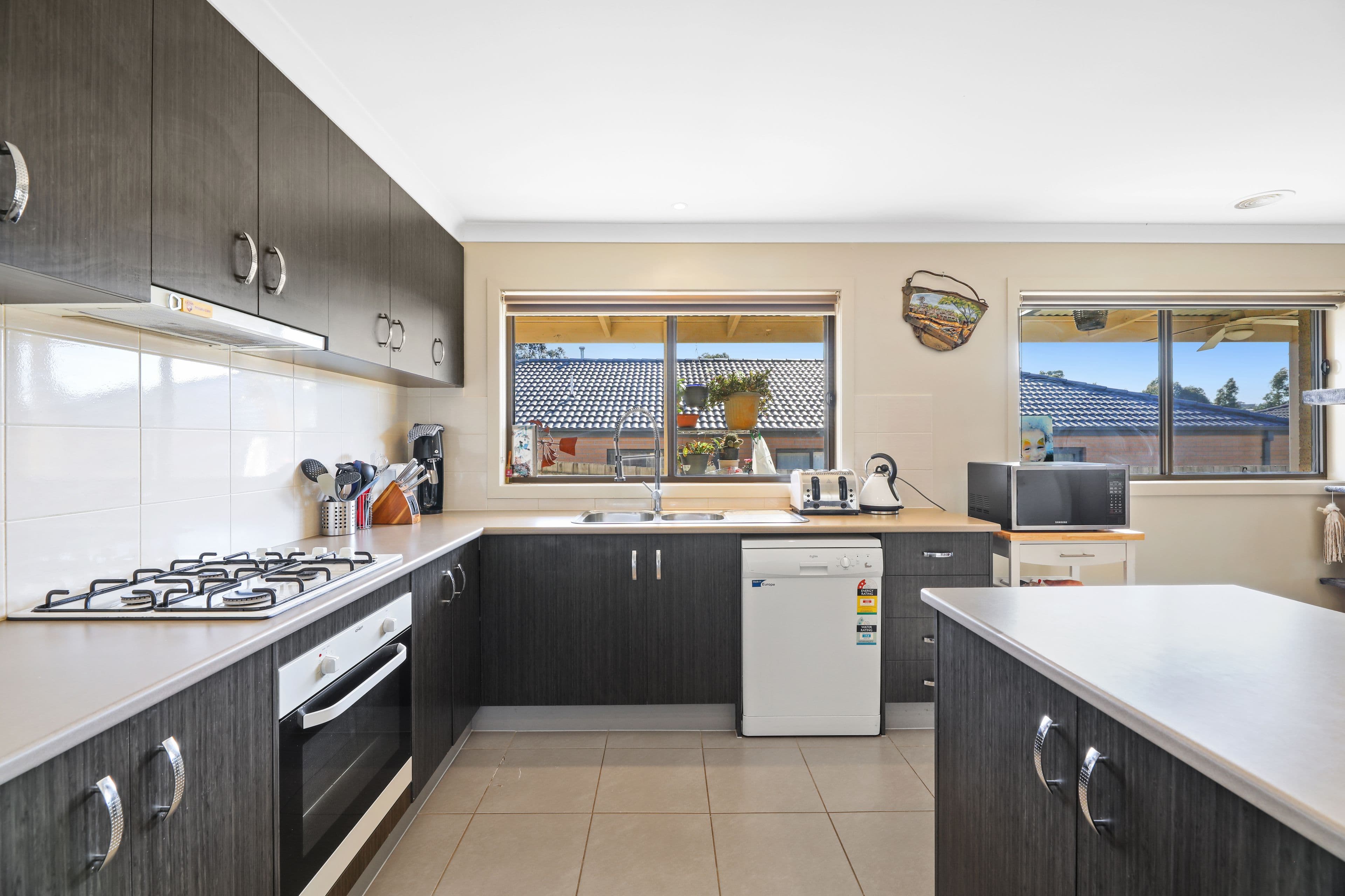 13 Folkstone Court, Drouin VIC 3818, Drouin - Thumbnail 5