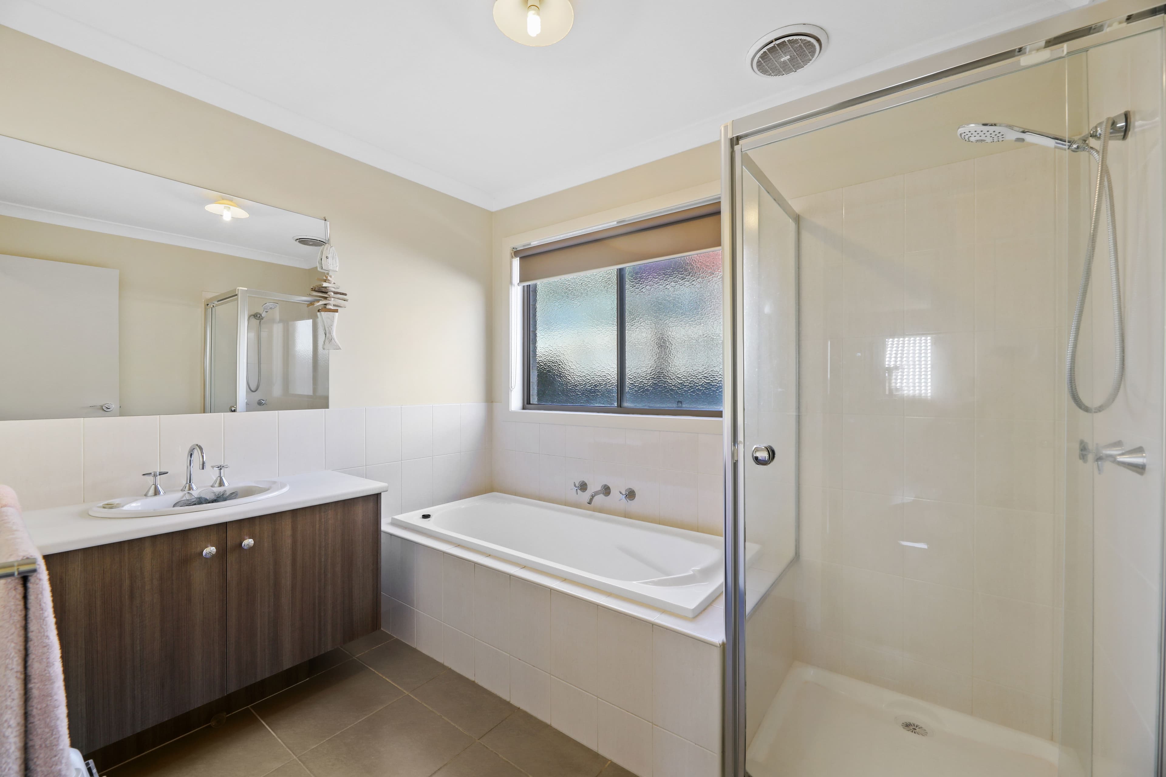13 Folkstone Court, Drouin VIC 3818, Drouin - Thumbnail 7
